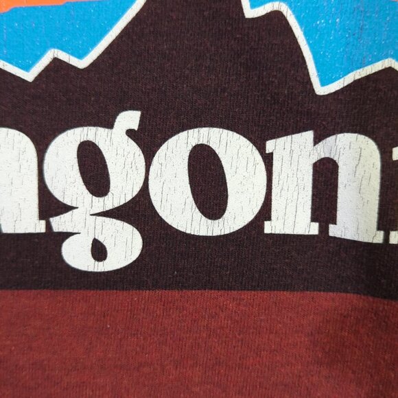 Patagonia T-Shirt Men's XL Red Responsibili-tee Regular Fit - Picture 10 of 15